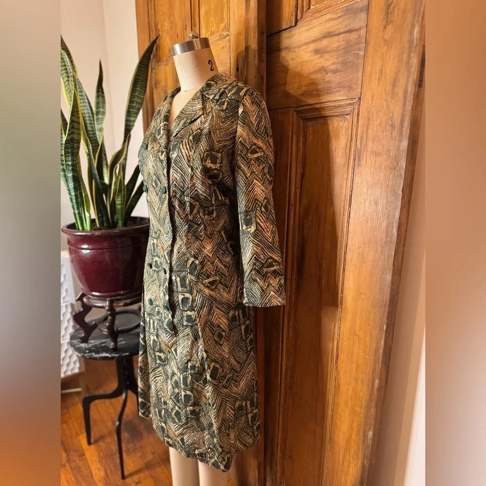 Vintage 1950s  Green safari long sleeve double breasted silk button midi dress - Picture 3 of 8